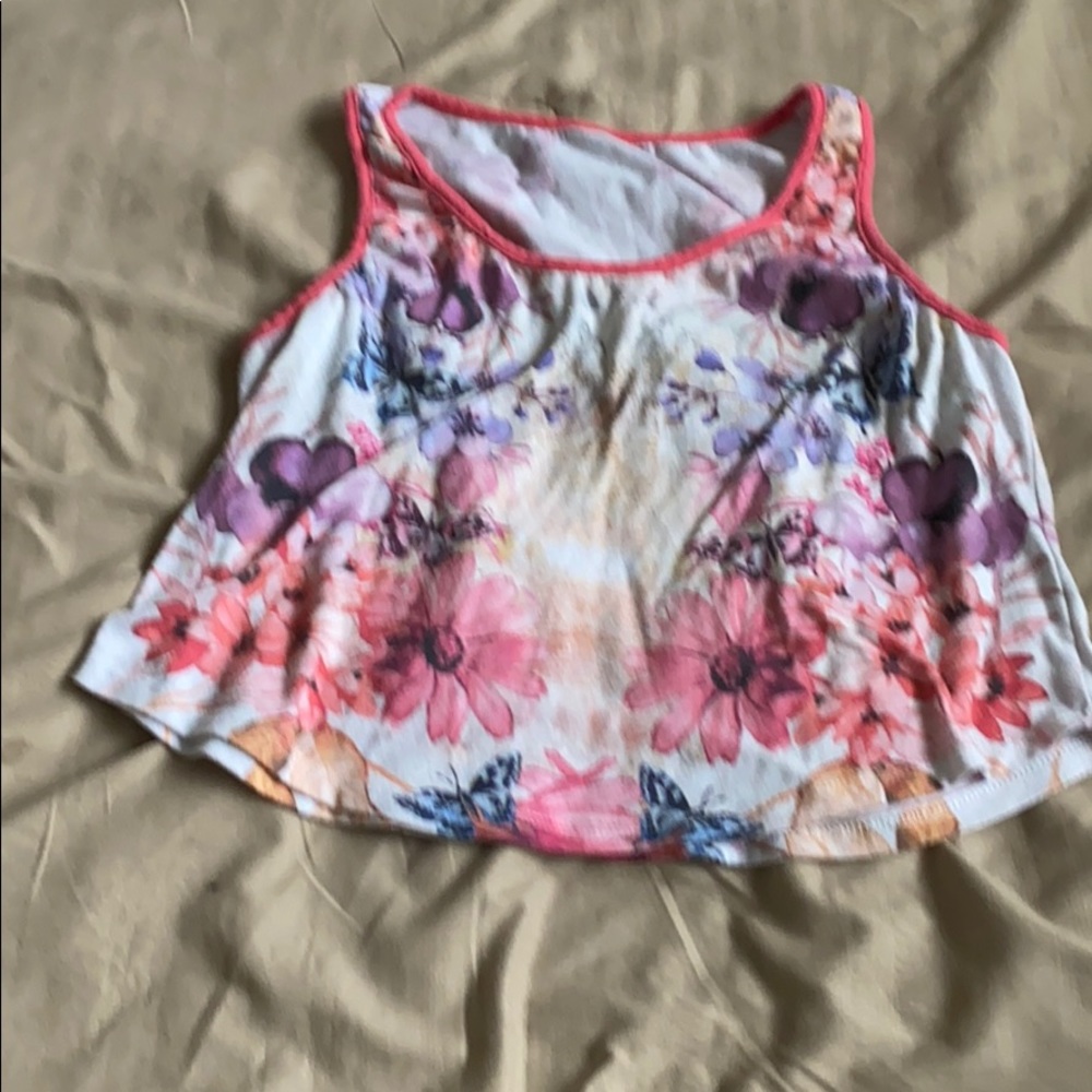 Crop top